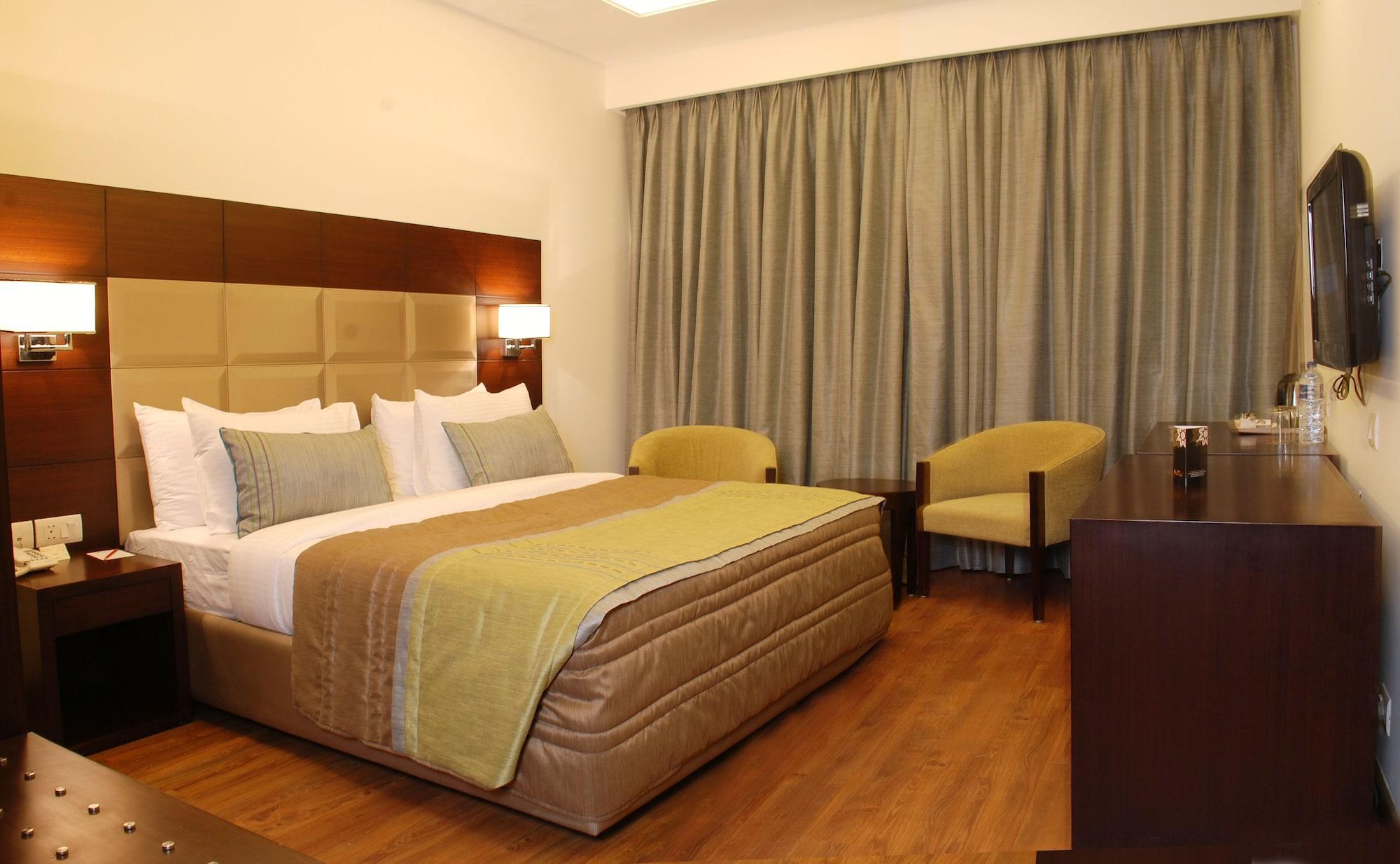 Africa Avenue Gk - 1 Hotel New Delhi Buitenkant foto